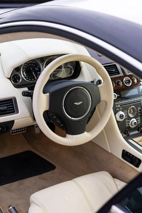 2010 Aston Martin V8 Vantage (2006-2017) - Image 17 of 31