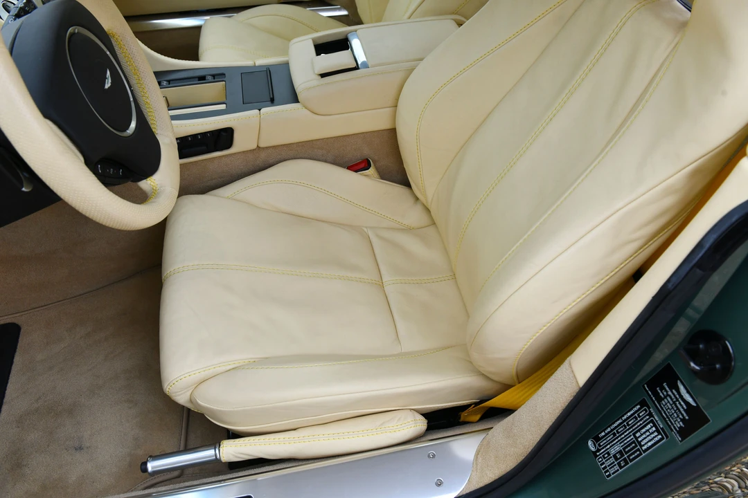 2010 Aston Martin V8 Vantage (2006-2017) - Image 25 of 31