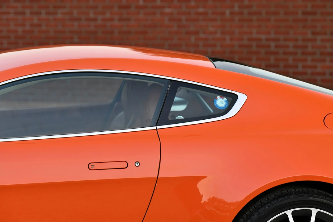 2010 Aston Martin V8 Vantage (2006-2017) - Image 22 of 31