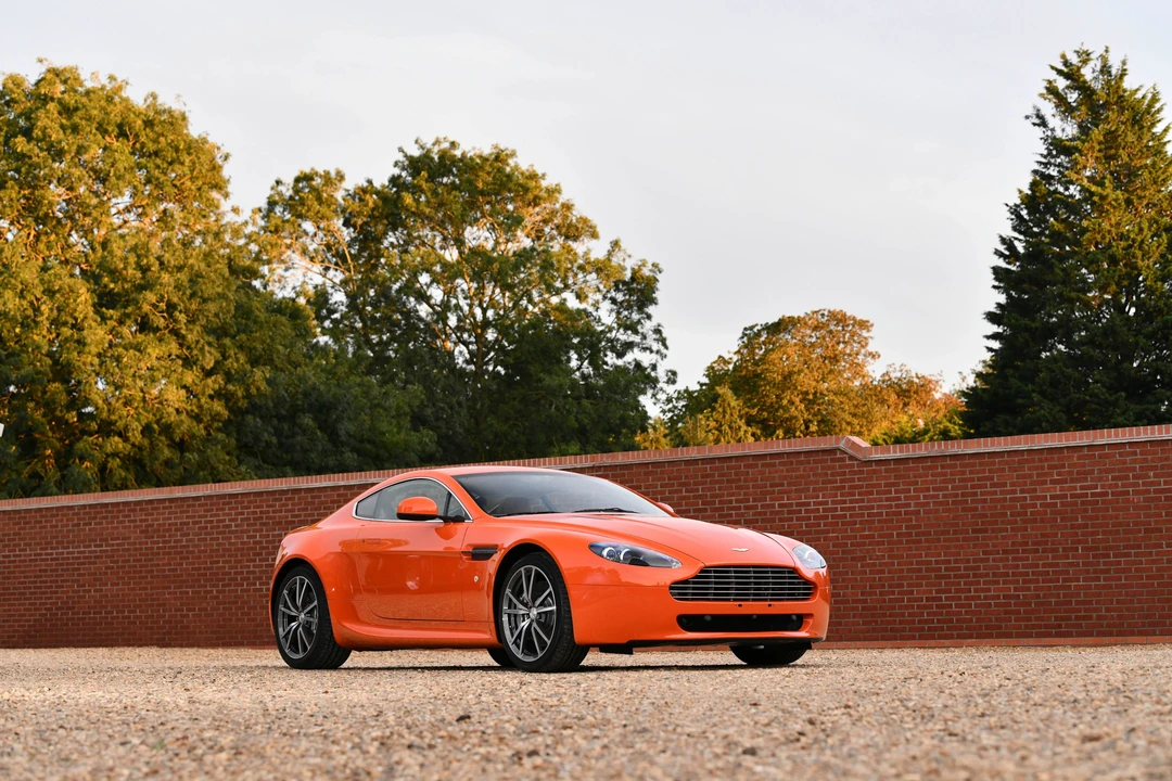 2010 Aston Martin V8 Vantage (2006-2017) - Image 6 of 31