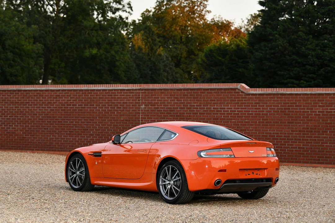 2010 Aston Martin V8 Vantage (2006-2017) - Image 19 of 31