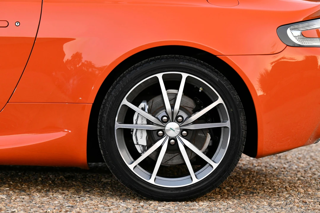 2010 Aston Martin V8 Vantage (2006-2017) - Image 21 of 31