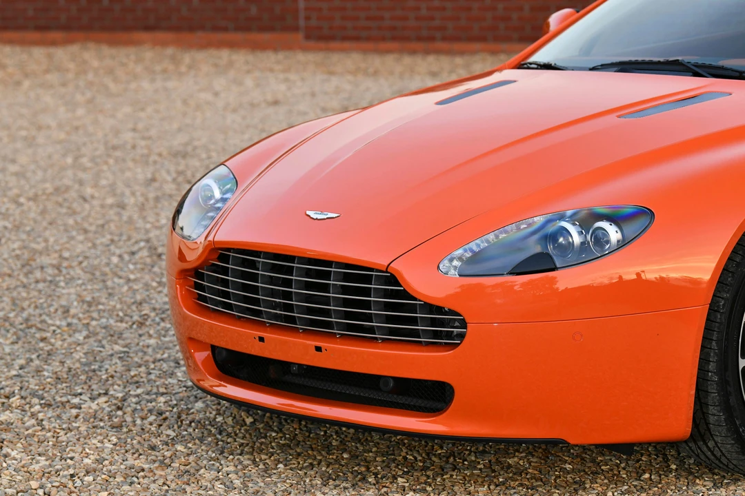 2010 Aston Martin V8 Vantage (2006-2017) - Image 28 of 31
