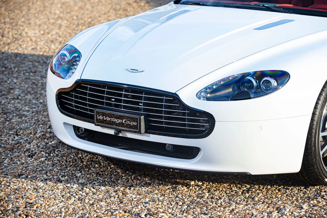 2010 Aston Martin V8 Vantage (2006-2017) - Image 11 of 19