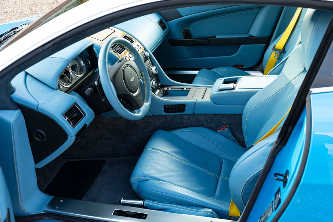 2010 Aston Martin V8 Vantage (2006-2017) - Image 8 of 21
