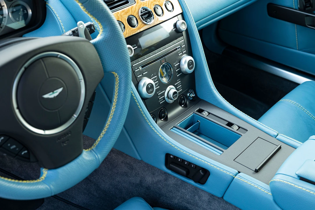 2010 Aston Martin V8 Vantage (2006-2017) - Image 7 of 21