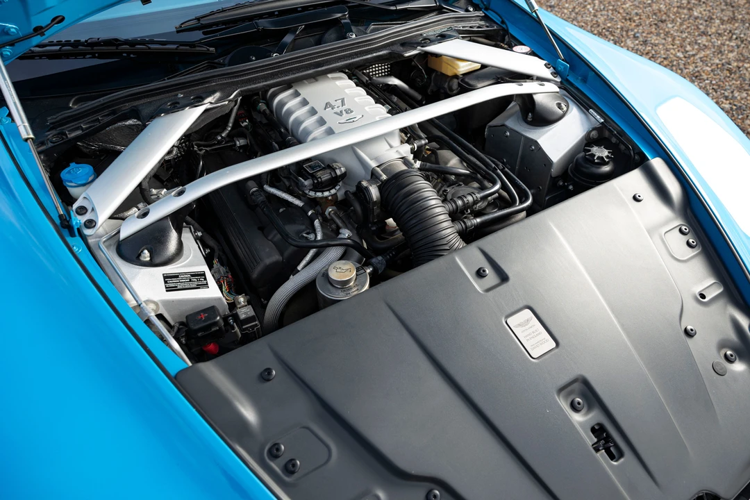 2010 Aston Martin V8 Vantage (2006-2017) - Image 2 of 21