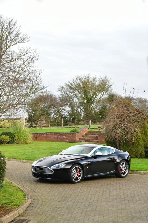 2010 Aston Martin V8 Vantage (2006-2017) - Image 3 of 31
