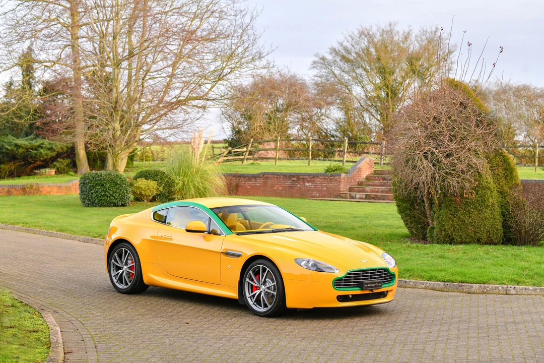 2010 Aston Martin V8 Vantage (2006-2017) - Image 2 of 31
