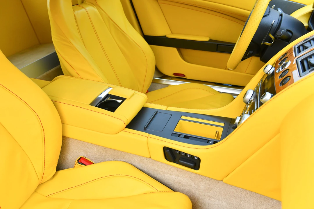 2010 Aston Martin V8 Vantage (2006-2017) - Image 24 of 31