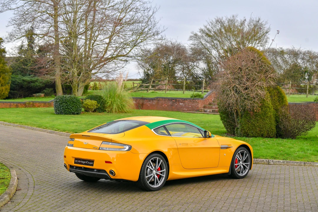 2010 Aston Martin V8 Vantage (2006-2017) - Image 5 of 31