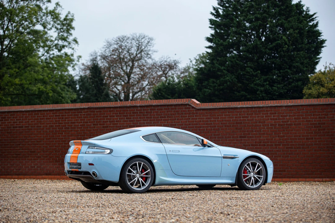 2010 Aston Martin V8 Vantage (2006-2017) - Image 11 of 20