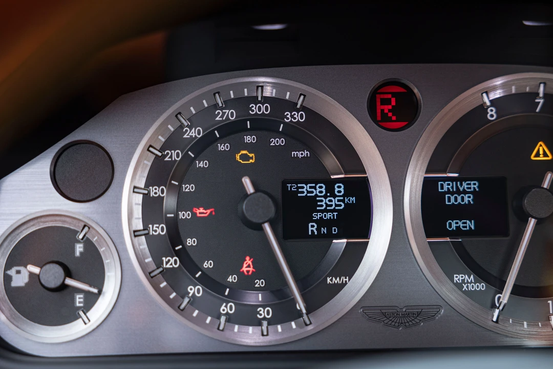 2010 Aston Martin V8 Vantage (2006-2017) - Image 4 of 20