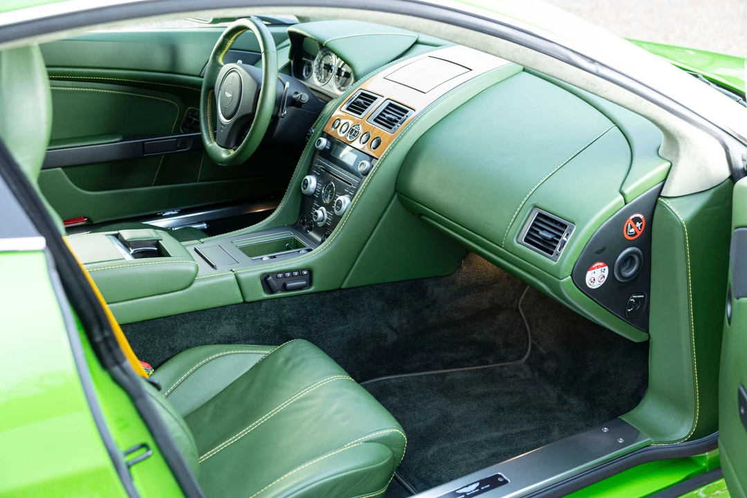 2010 Aston Martin V8 Vantage (2006-2017) - Image 21 of 30