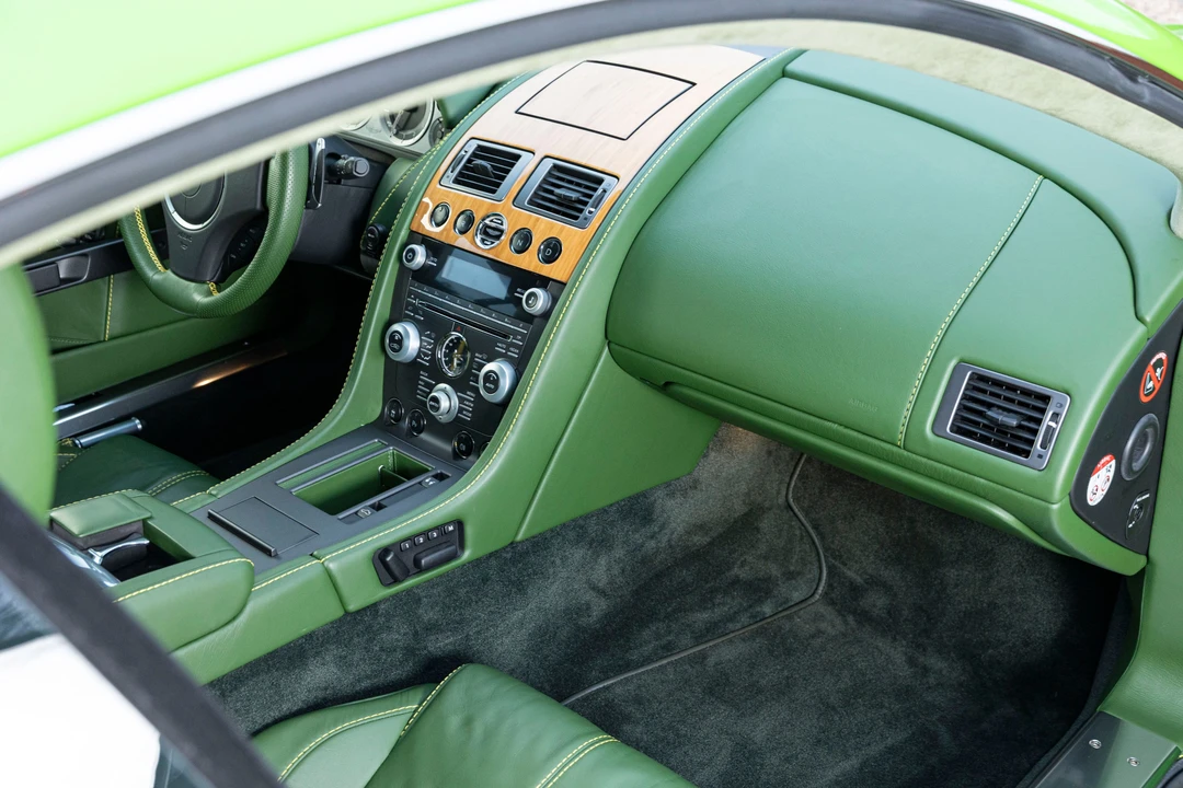 2010 Aston Martin V8 Vantage (2006-2017) - Image 22 of 30