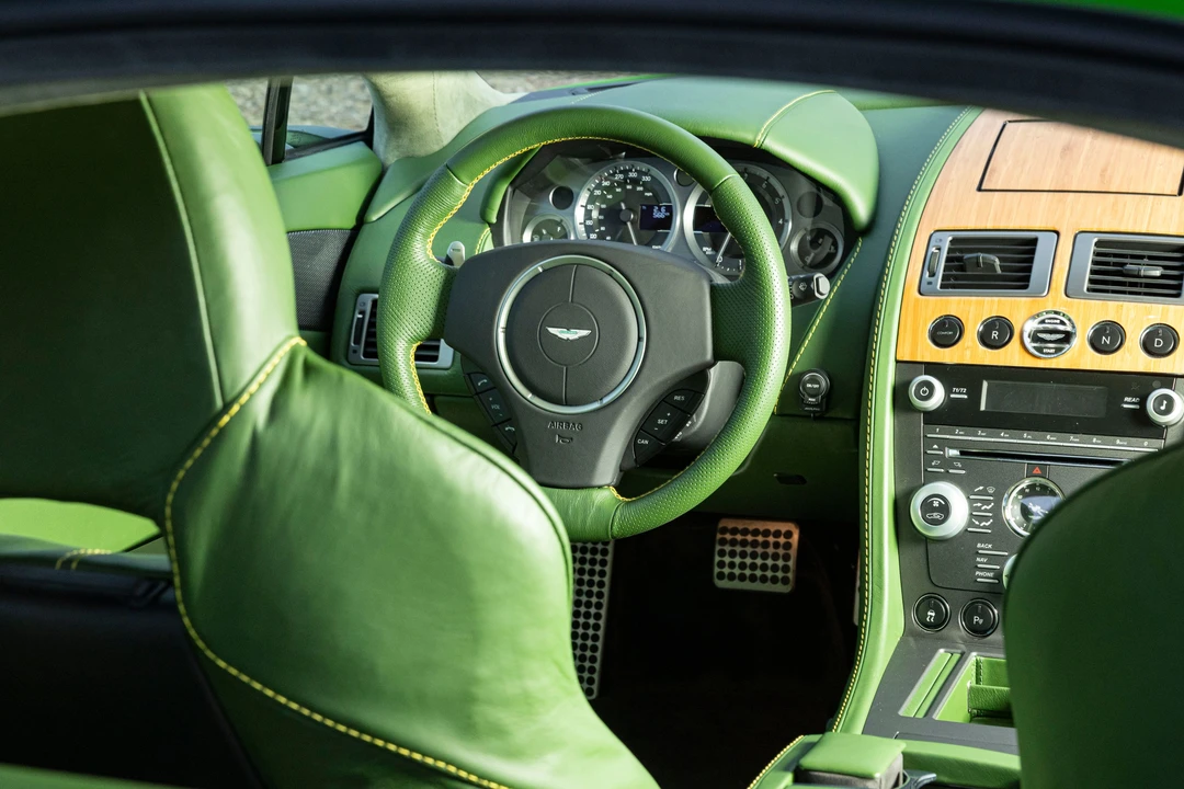 2010 Aston Martin V8 Vantage (2006-2017) - Image 19 of 30