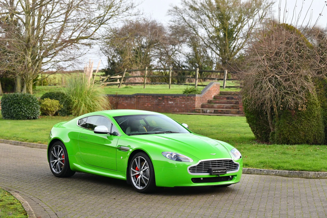 2010 Aston Martin V8 Vantage (2006-2017) - Image 4 of 30