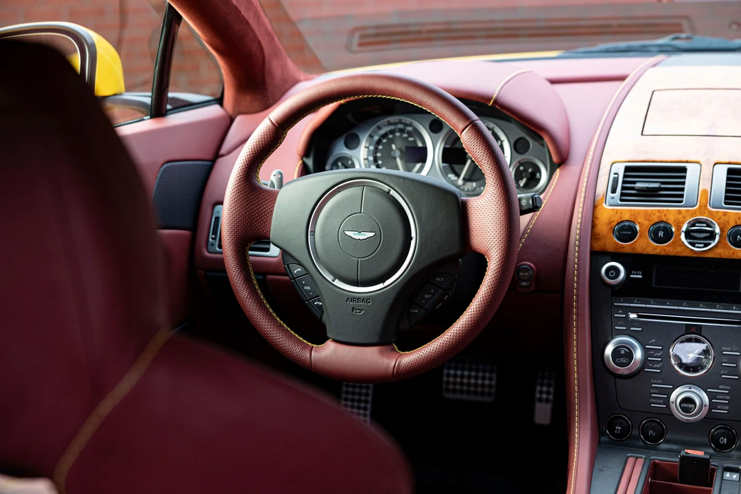 2010 Aston Martin V8 Vantage (2006-2017) - Image 25 of 25
