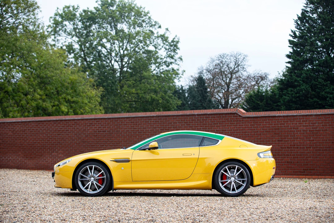 2010 Aston Martin V8 Vantage (2006-2017) - Image 11 of 25