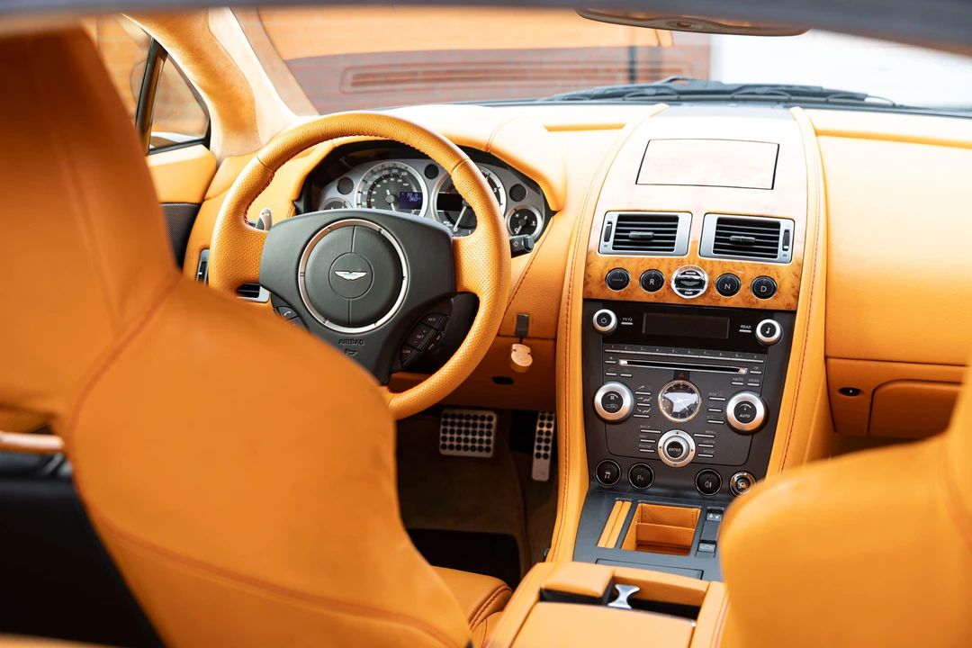 2010 Aston Martin V8 Vantage (2006-2017) - Image 7 of 25