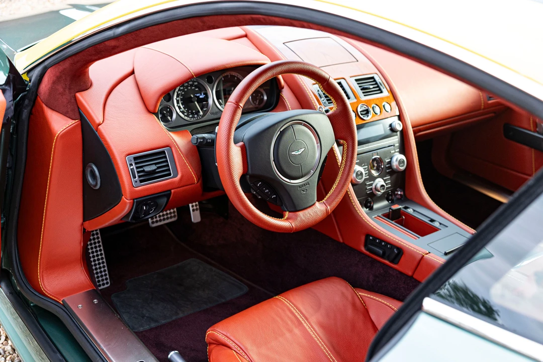2010 Aston Martin V8 Vantage (2006-2017) - Image 3 of 24