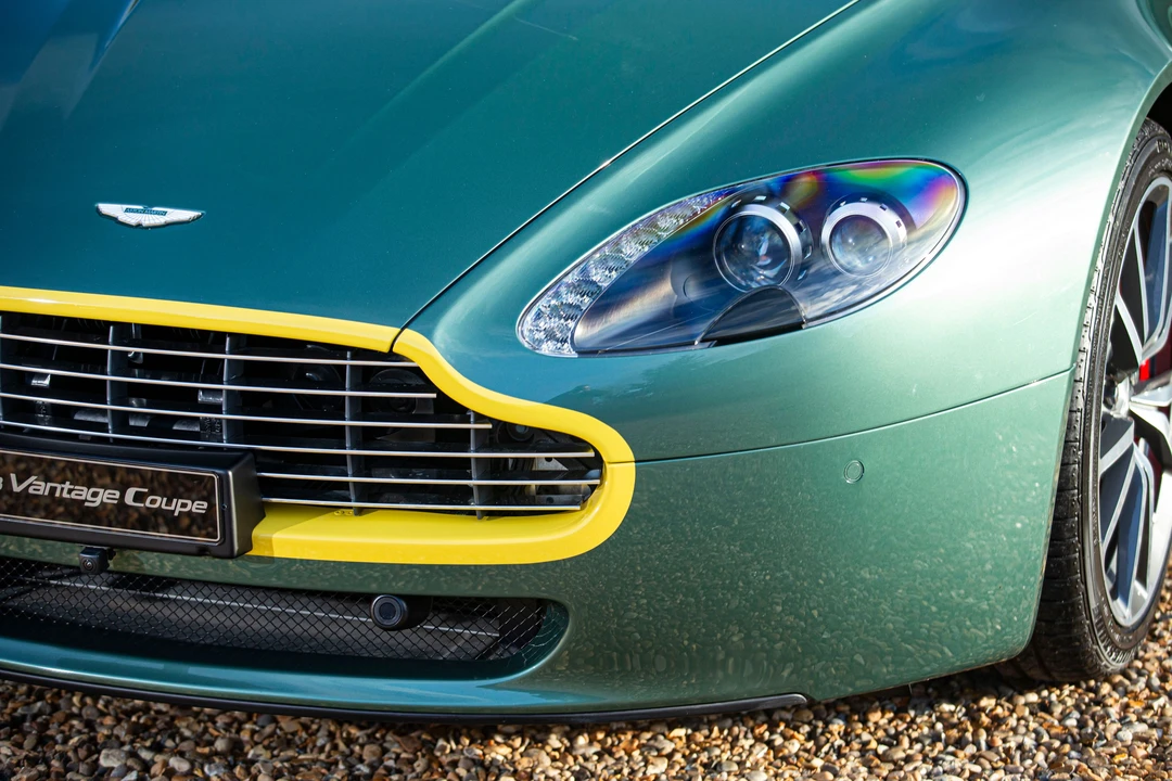 2010 Aston Martin V8 Vantage (2006-2017) - Image 15 of 24