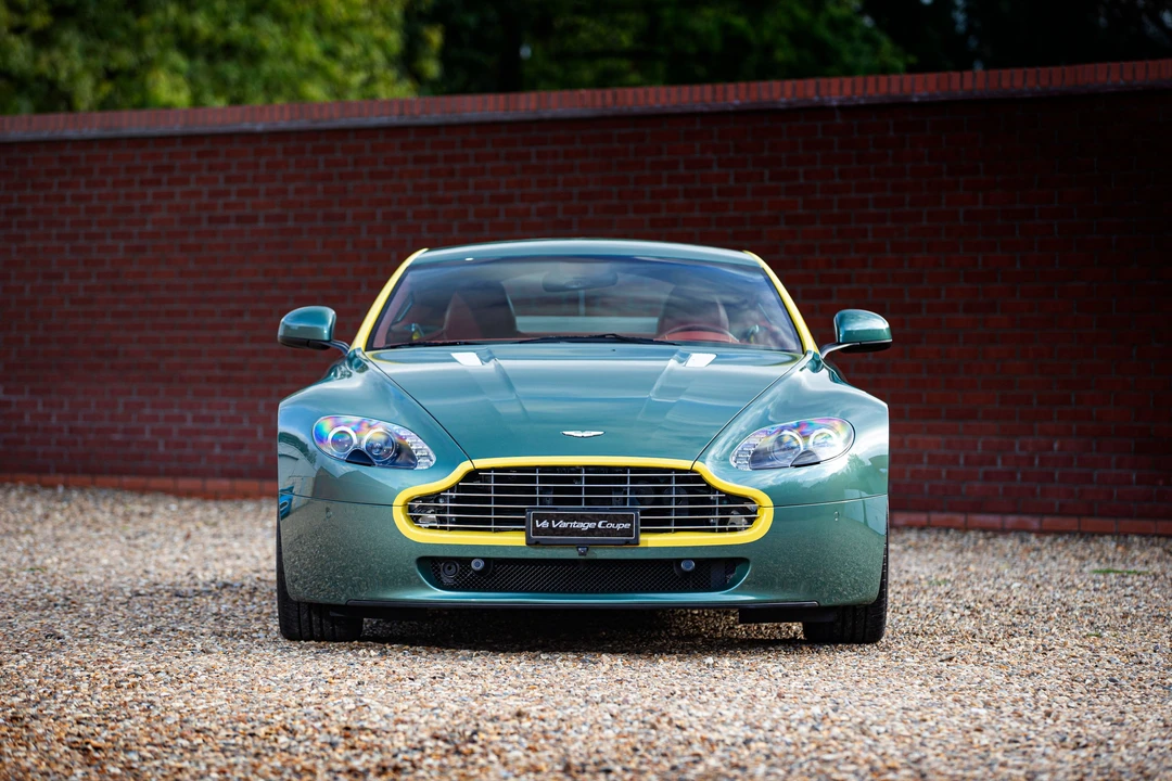 2010 Aston Martin V8 Vantage (2006-2017) - Image 16 of 24