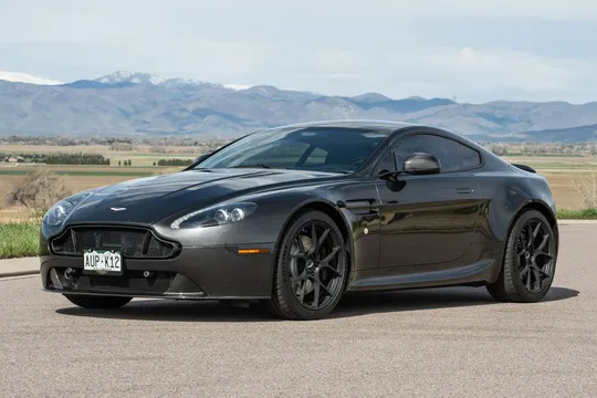 2010 Aston Martin V8 Vantage (2006-2017) - Image 2 of 31