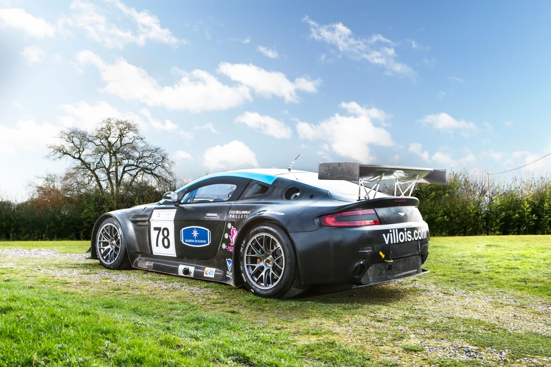 2010 Aston Martin V8 Vantage (2006-2017) - Image 26 of 31
