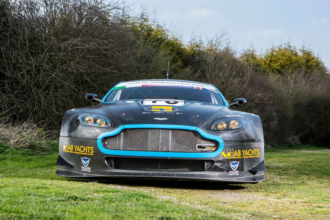 2010 Aston Martin V8 Vantage (2006-2017) - Image 24 of 31