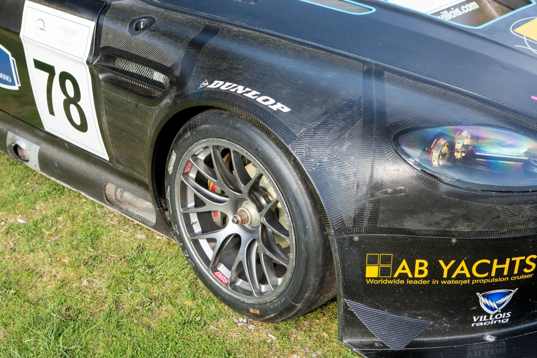 2010 Aston Martin V8 Vantage (2006-2017) - Image 15 of 31