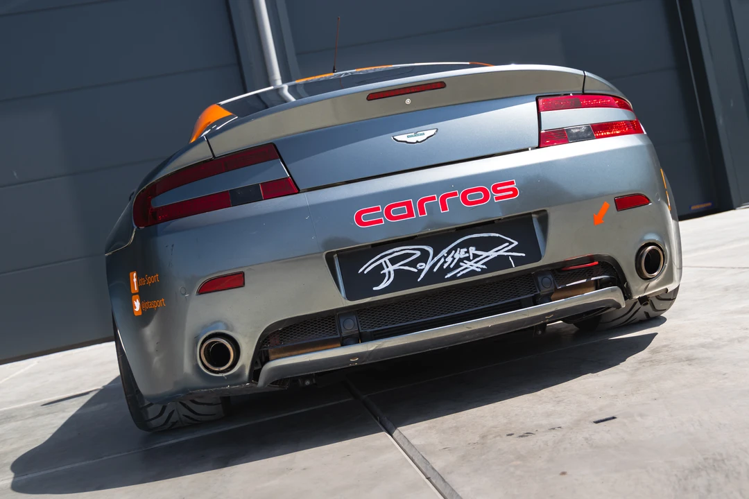 2010 Aston Martin V8 Vantage (2006-2017) - Image 31 of 31