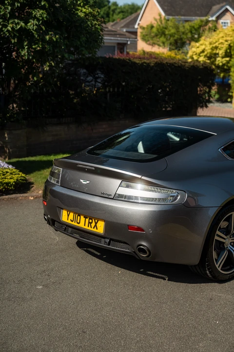 2010 Aston Martin V8 Vantage (2006-2017) - Image 29 of 31