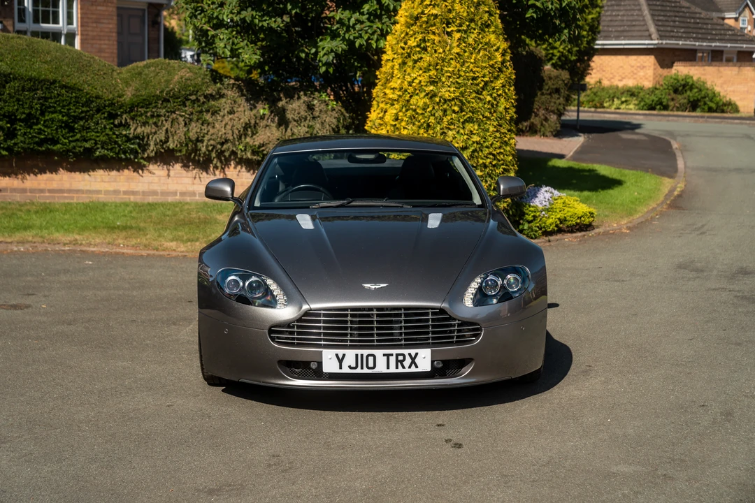 2010 Aston Martin V8 Vantage (2006-2017) - Image 10 of 31