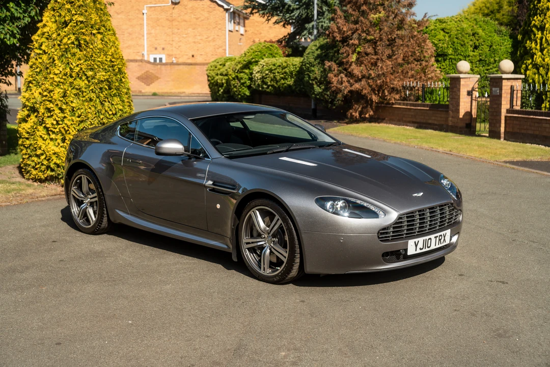 2010 Aston Martin V8 Vantage (2006-2017) - Image 20 of 31