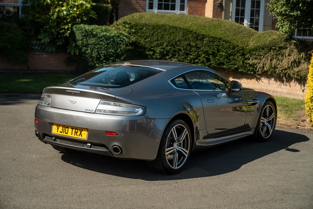 2010 Aston Martin V8 Vantage (2006-2017) - Image 22 of 31