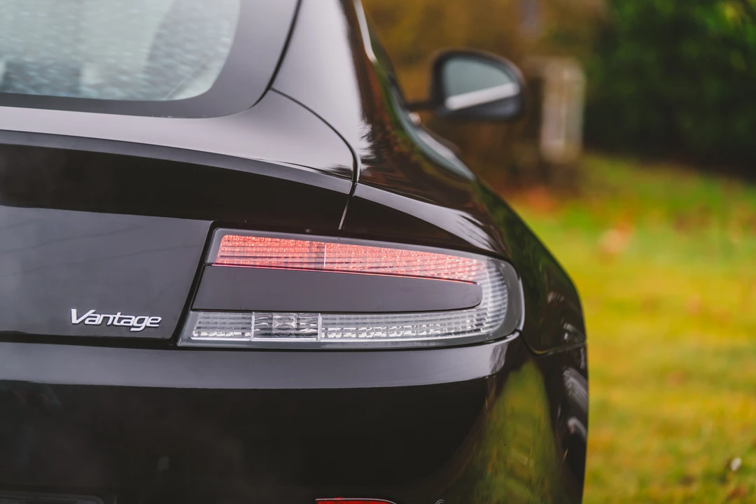 2010 Aston Martin V8 Vantage (2006-2017) - Image 29 of 31