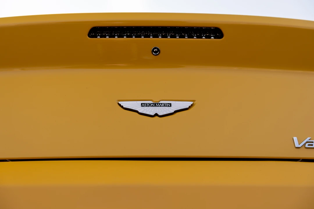 2009 Aston Martin V8 Vantage (2006-2017) - Image 30 of 31