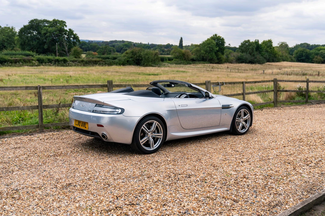 2010 Aston Martin V8 Vantage (2006-2017) - Image 23 of 31