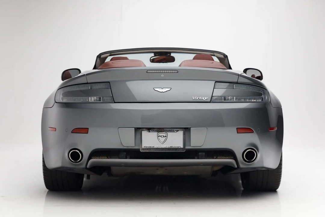 2010 Aston Martin V8 Vantage (2006-2017) - Image 5 of 31