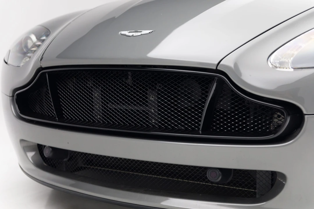 2010 Aston Martin V8 Vantage (2006-2017) - Image 18 of 31