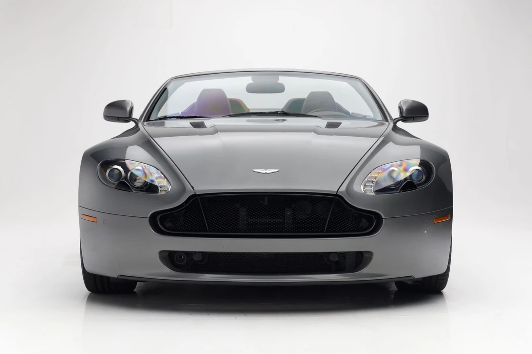 2010 Aston Martin V8 Vantage (2006-2017) - Image 8 of 31