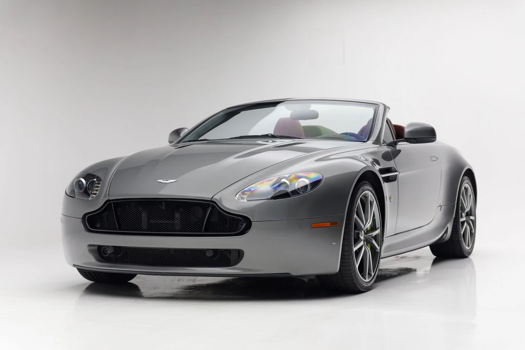 2010 Aston Martin V8 Vantage (2006-2017) - Image 3 of 31