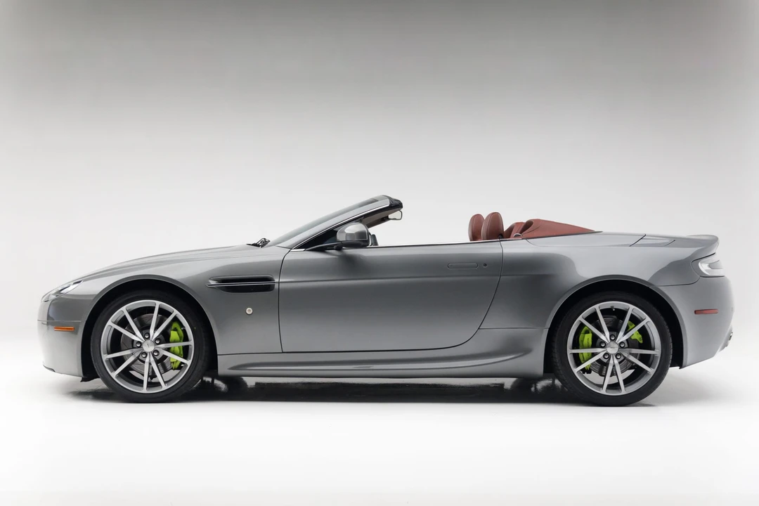 2010 Aston Martin V8 Vantage (2006-2017) - Image 4 of 31
