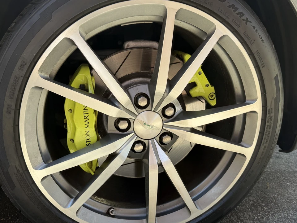 2010 Aston Martin V8 Vantage (2006-2017) - Image 27 of 31