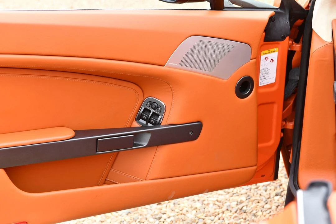 2010 Aston Martin V8 Vantage (2006-2017) - Image 18 of 31