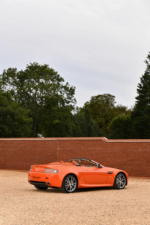 2010 Aston Martin V8 Vantage (2006-2017) - Image 10 of 31