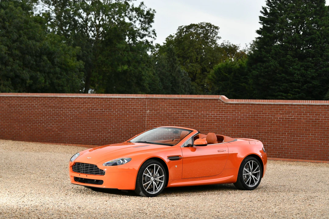 2010 Aston Martin V8 Vantage (2006-2017) - Image 7 of 31