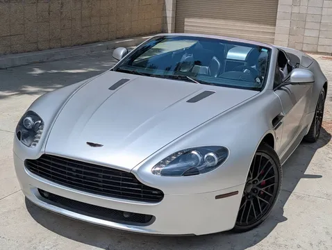2010 Aston Martin V8 Vantage Roadster