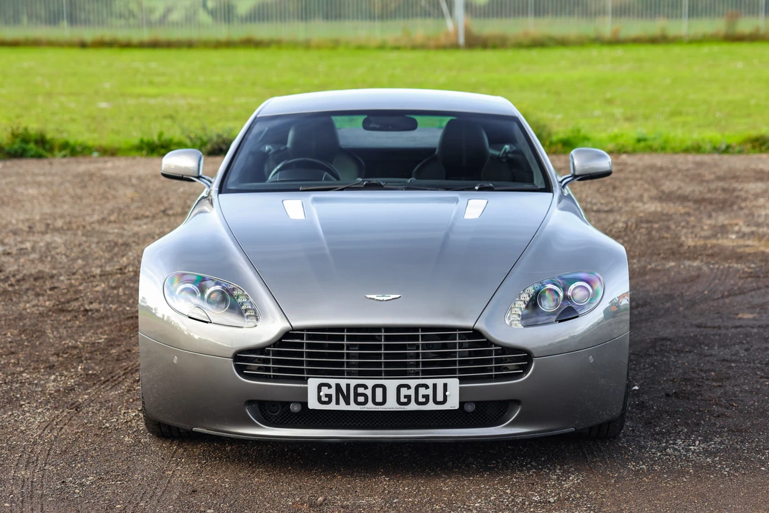 2010 Aston Martin V8 Vantage (2006-2017) - Image 2 of 31